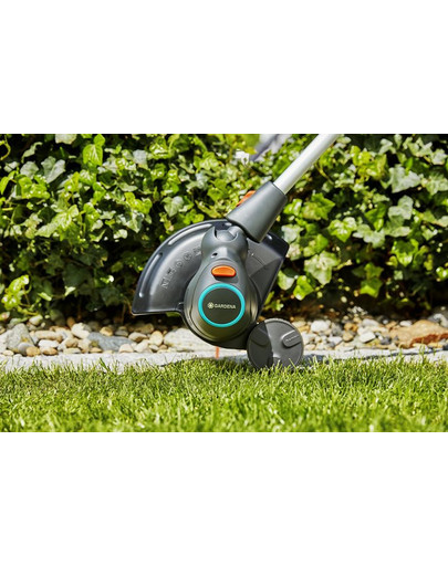 GARDENA Akumulátorový vyžínač trávy ComfortCut 23 / 18V P4A s batériou