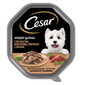 CESAR 150 g kompletné krmivo pre dospelých psov v omáčke s jemným hovädzím, morčacím mäsom a bylinkami